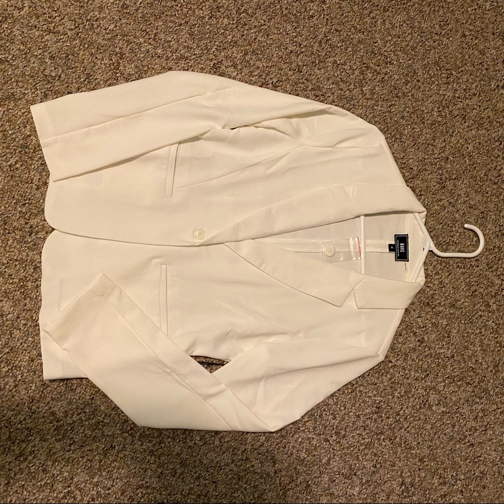White lightweight blazer NWT